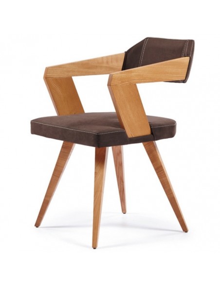 235-39 Armchair Gyllos