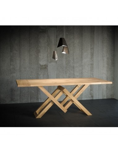 QUEEN Dining Table Deatro