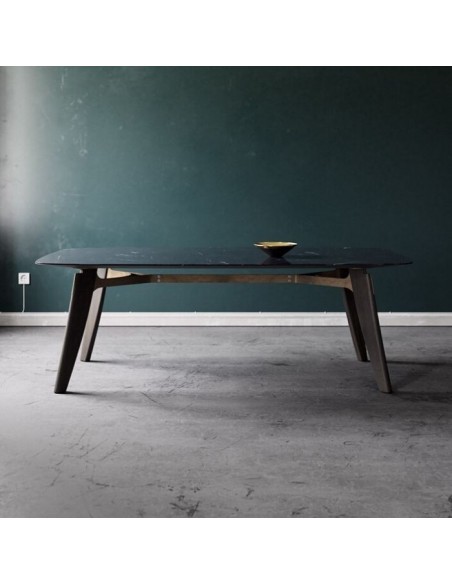 OVAL Dining Table Unico