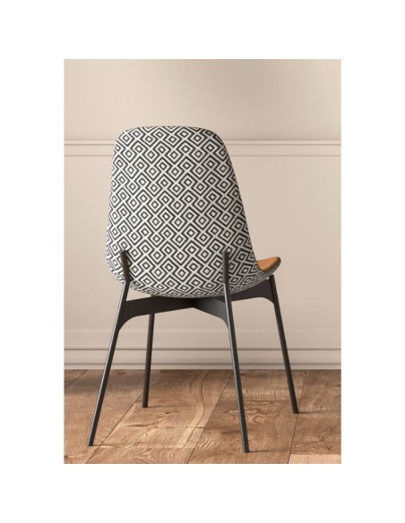 SOCIAL Chair Table2b