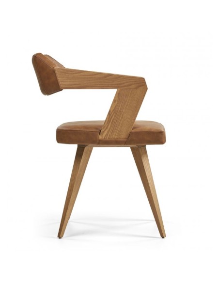 235-39 Armchair Gyllos