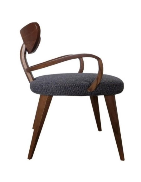 221-01 Armchair Gyllos