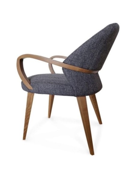 415-01 Armchair Gyllos