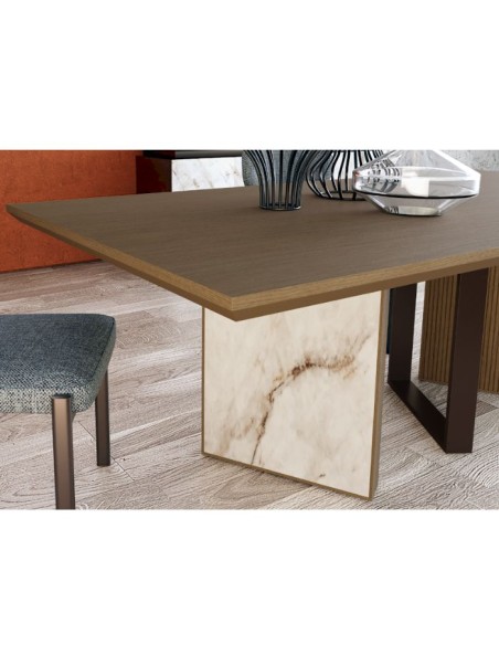 TRE Dining Table Noto mobili