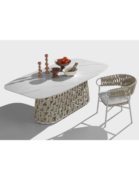 ALIPA Table Artline