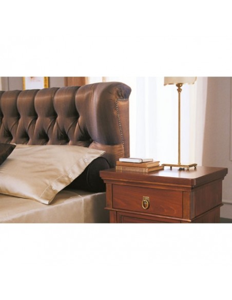 LONDON Bed Media Strom