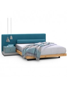 Κρεβάτι METROPOLIS Komfy by Sofa Company με ένα κομοδίνο