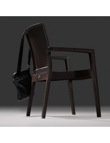 DEFENCE Armchair Avant Garde