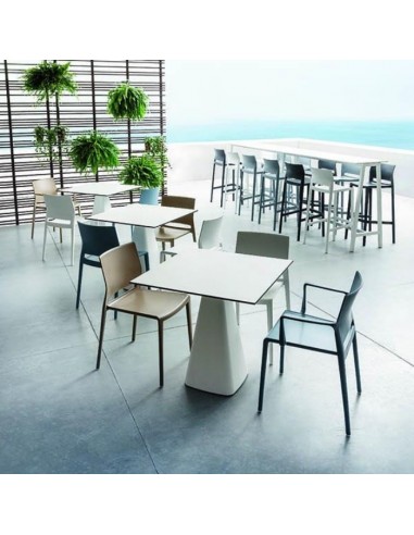 BAKHITA Armchair Avant Garde