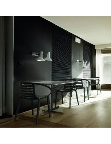 MAMBO Armchair Avant Garde